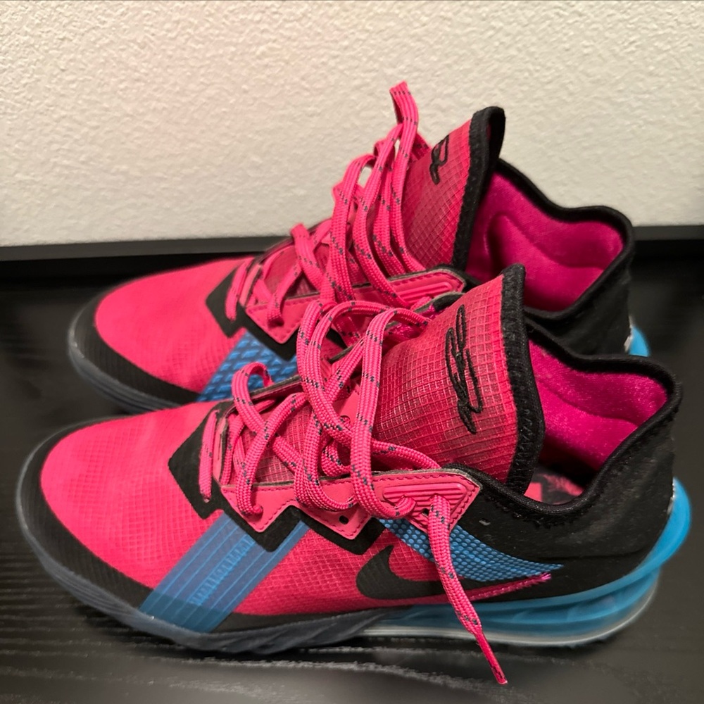 Nike Lebron 18 Low ‘Neon Nights’